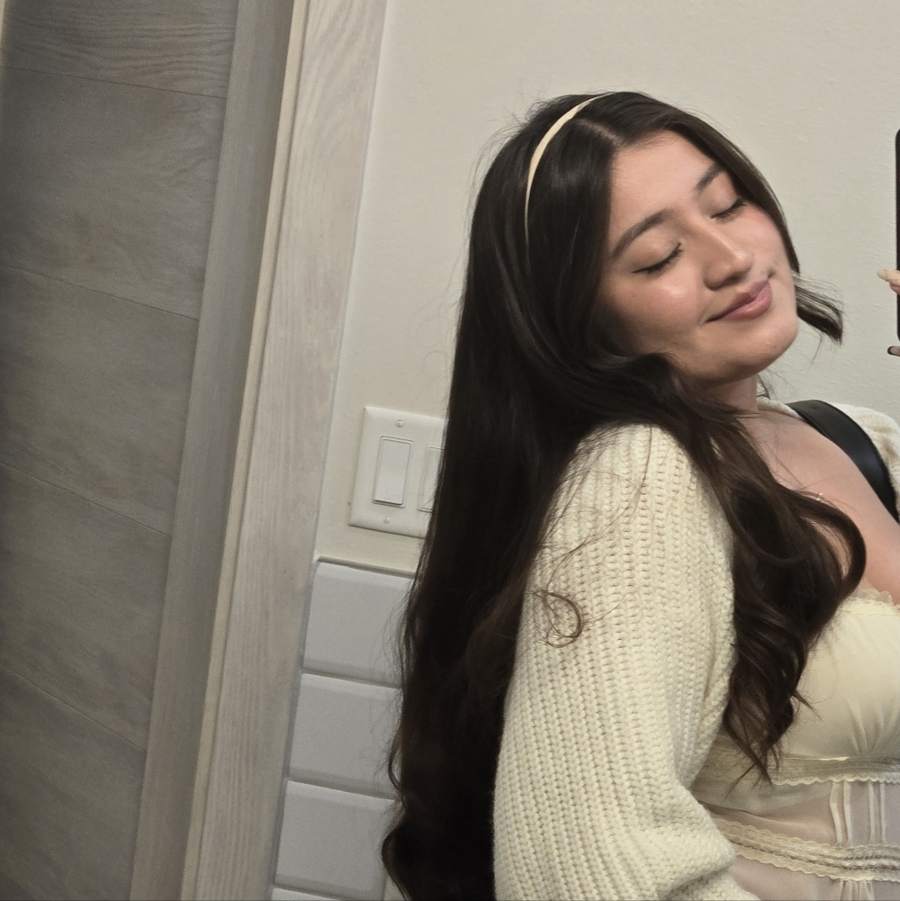 Meet your Posher, Vanessa!